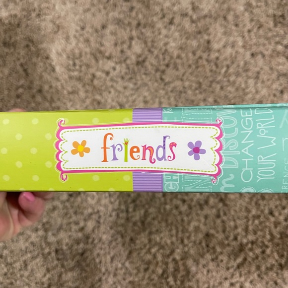 BN young girls scrapbook - Picture 2 of 4